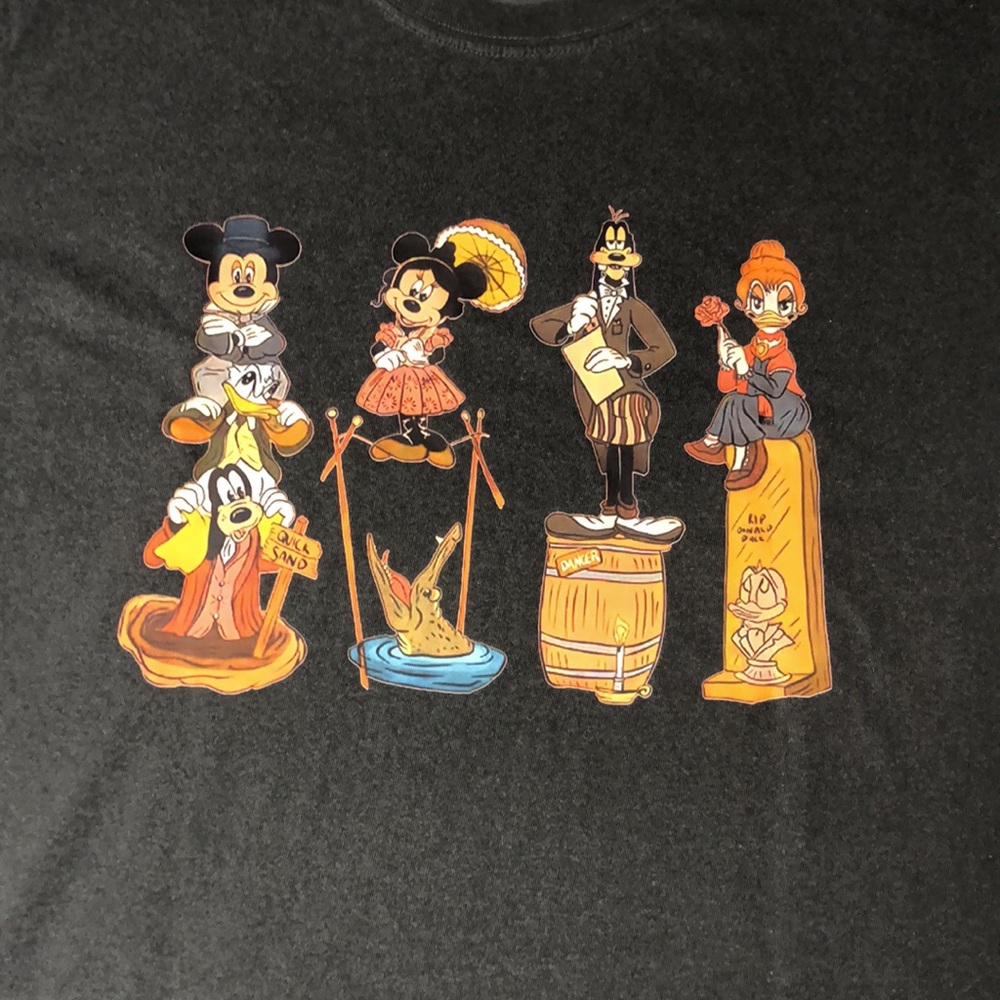 Disney Haunted Mansion Mickey & Friends Character Tee Large NWOT - Picture 2 of 4
